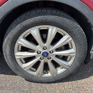 صورة مصغرة 20 لـ 2017 FORD ESCAPE TITANIUM