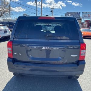 JEEP PATRIOT LATITUDE - 7