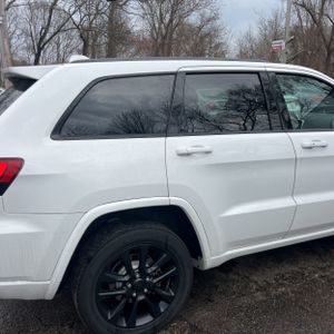 JEEP GRAND CHEROKEE ALTITUDE - 9
