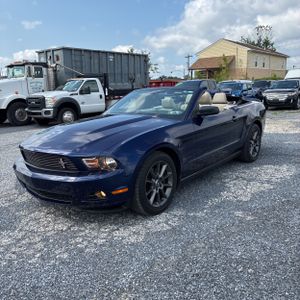 صورة 1 لـ 2011 FORD MUSTANG V6 PREMIUM