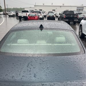 2023 Genesis G70 3.3T STANDARD — миниатюра 16