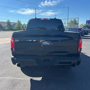 2024 FORD F-150 LARIAT 照片 7