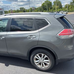 صورة 6 لـ 2014 Nissan ROGUE SV