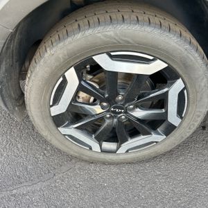 2024 KIA TELLURIDE S — миниатюра 19