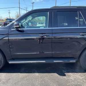 FORD EXPEDITION XLT - 4