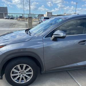 صورة 2 لـ 2021 Lexus NX 300 BASE