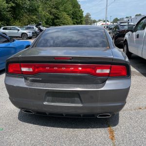 DODGE CHARGER SE - 7