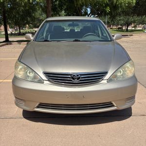 صورة مصغرة 14 لـ 2005 Toyota CAMRY LE
