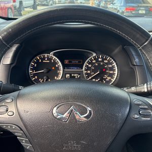 2019 Infiniti QX60 LUXE — фото 40