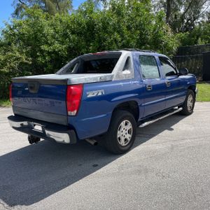 CHEVROLET AVALANCHE 1500 - 8