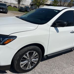 NISSAN PATHFINDER SV - 2