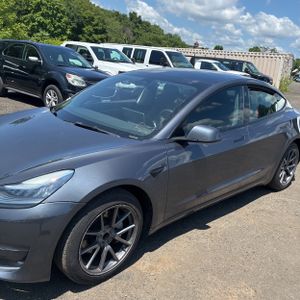 صورة 2 لـ 2023 Tesla MODEL 3 BASE