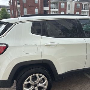 JEEP COMPASS LATITUDE 4X4 - 8