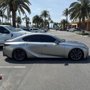 LEXUS IS 350 F SPORT - 9