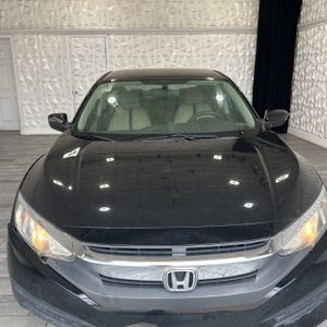 صورة مصغرة 13 لـ 2016 Honda CIVIC LX