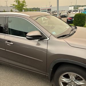 2014 Toyota HIGHLANDER LIMITED 缩略图 13