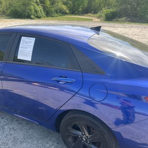 HYUNDAI ELANTRA SEL - 6