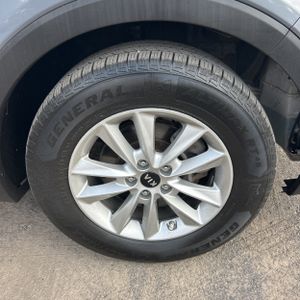 صورة مصغرة 20 لـ 2019 KIA SORENTO LX
