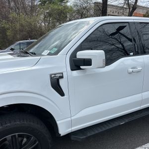 FORD F-150 LARIAT - 2
