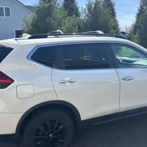 NISSAN ROGUE SV - 9