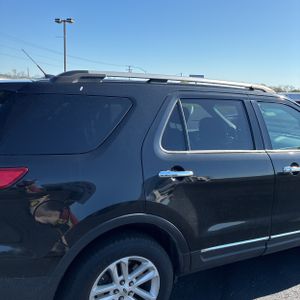 FORD EXPLORER XLT - 9