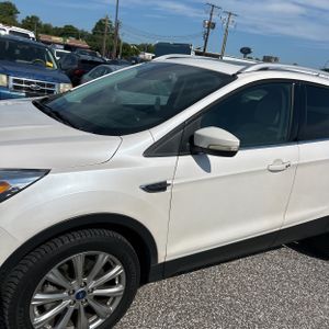 صورة 2 لـ 2018 FORD ESCAPE TITANIUM
