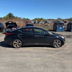 HYUNDAI ELANTRA - 10