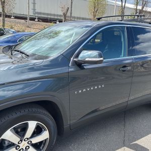 CHEVROLET TRAVERSE LT LEATHER - 2