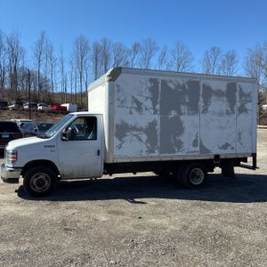 FORD E-350 CUTAWAY - 3