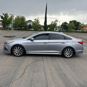 HYUNDAI SONATA SPORT - 2