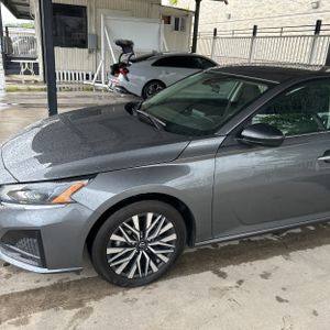 NISSAN ALTIMA SV FWD - 2