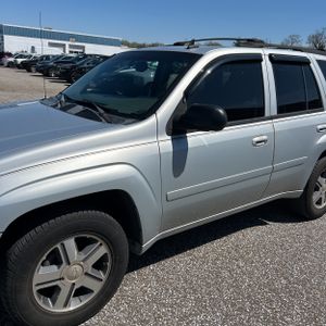 CHEVROLET TRAILBLAZER LT - 2