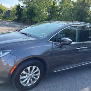 صورة 2 لـ 2019 Chrysler PACIFICA TOURING L