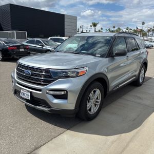 FORD EXPLORER XLT - 1