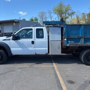 FORD F-550 CHASSIS XL - 4