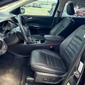 2019 FORD ESCAPE TITANIUM thumbnail 32