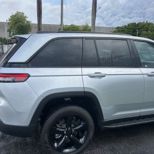 2025 JEEP GRAND CHEROKEE LIMITED 照片 9