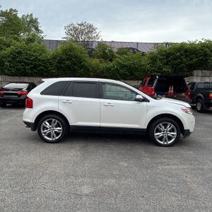 FORD EDGE SEL - 10