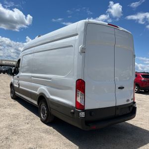 FORD TRANSIT 250 - 5