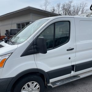 FORD TRANSIT 250 - 2