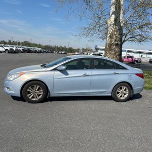 HYUNDAI SONATA GLS - 3