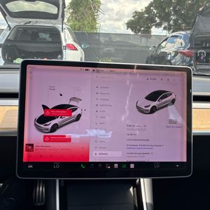 صورة 40 لـ 2020 Tesla MODEL 3 PERFORMANCE