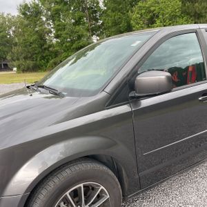 DODGE GRAND CARAVAN - 2