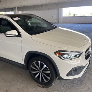 2021 Mercedes-BENZ GLA — миниатюра 13
