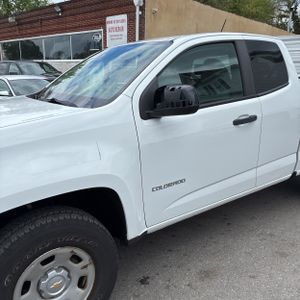 CHEVROLET COLORADO WORK TRUCK - 2