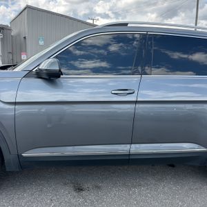 Volkswagen Atlas V6 SEL Premium 4Motion - 4