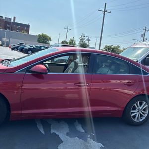 2017 Hyundai SONATA SE 照片 4