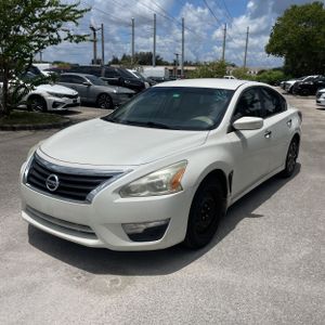 2015 Nissan ALTIMA 2.5 S 照片 1