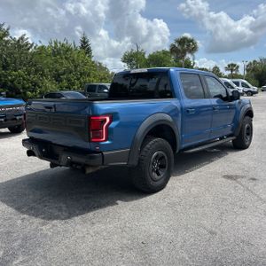 FORD F-150 RAPTOR - 8