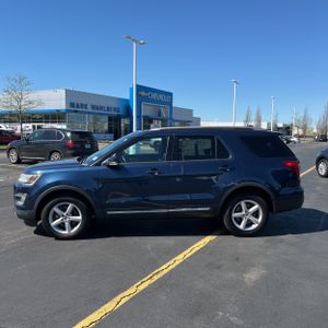 FORD EXPLORER XLT - 2